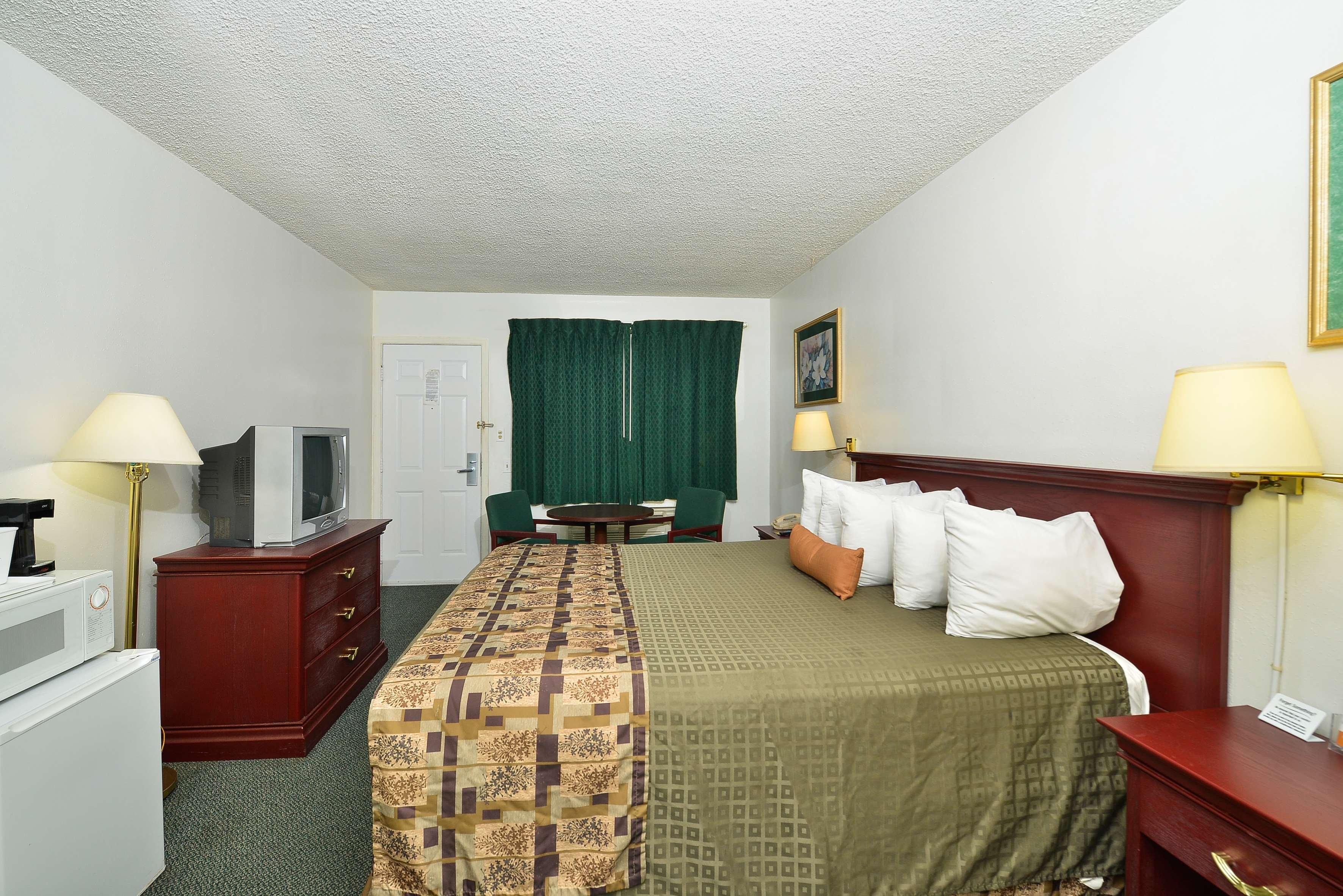 Americas Best Value Inn - Chico Oda fotoğraf