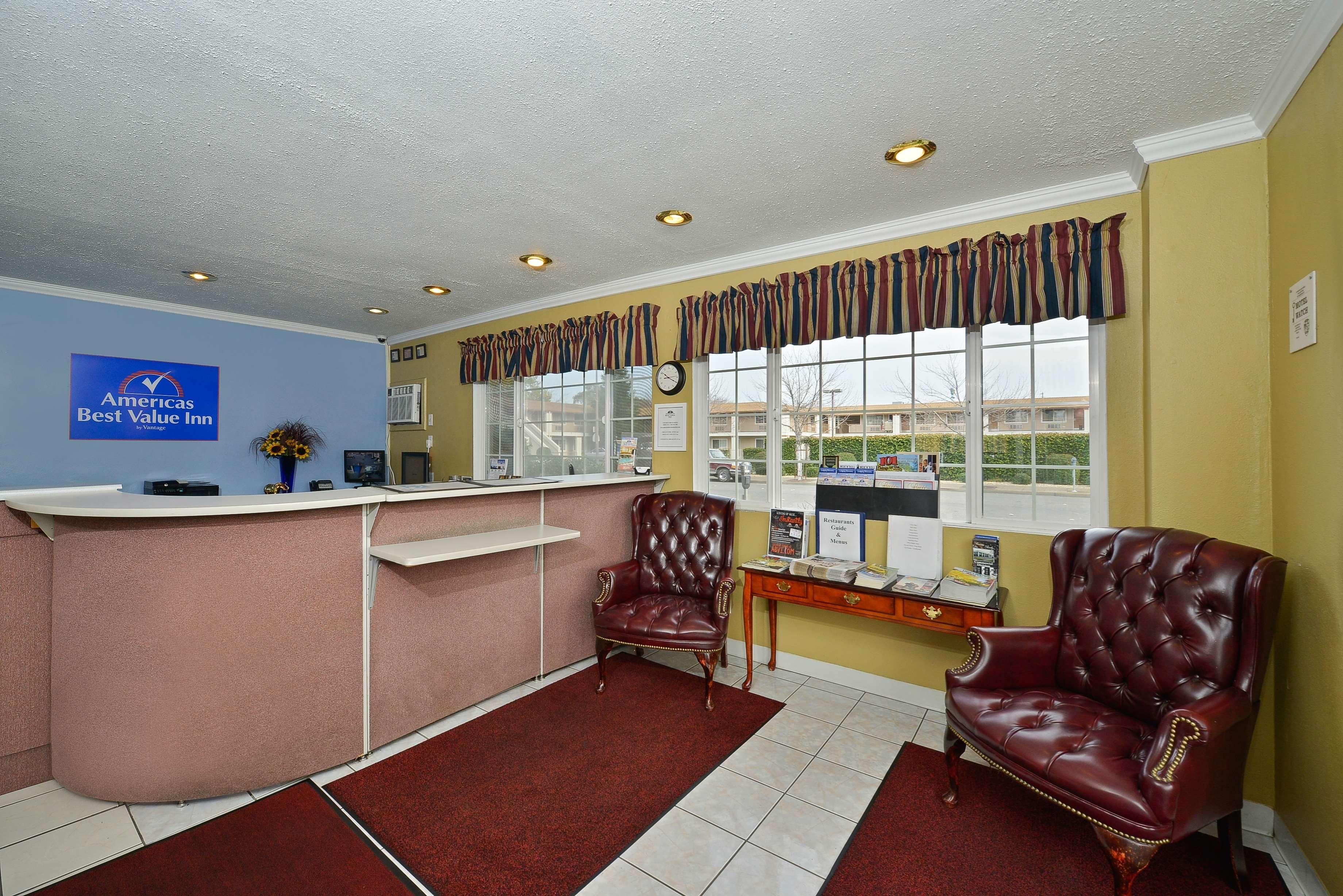 Americas Best Value Inn - Chico Dış mekan fotoğraf