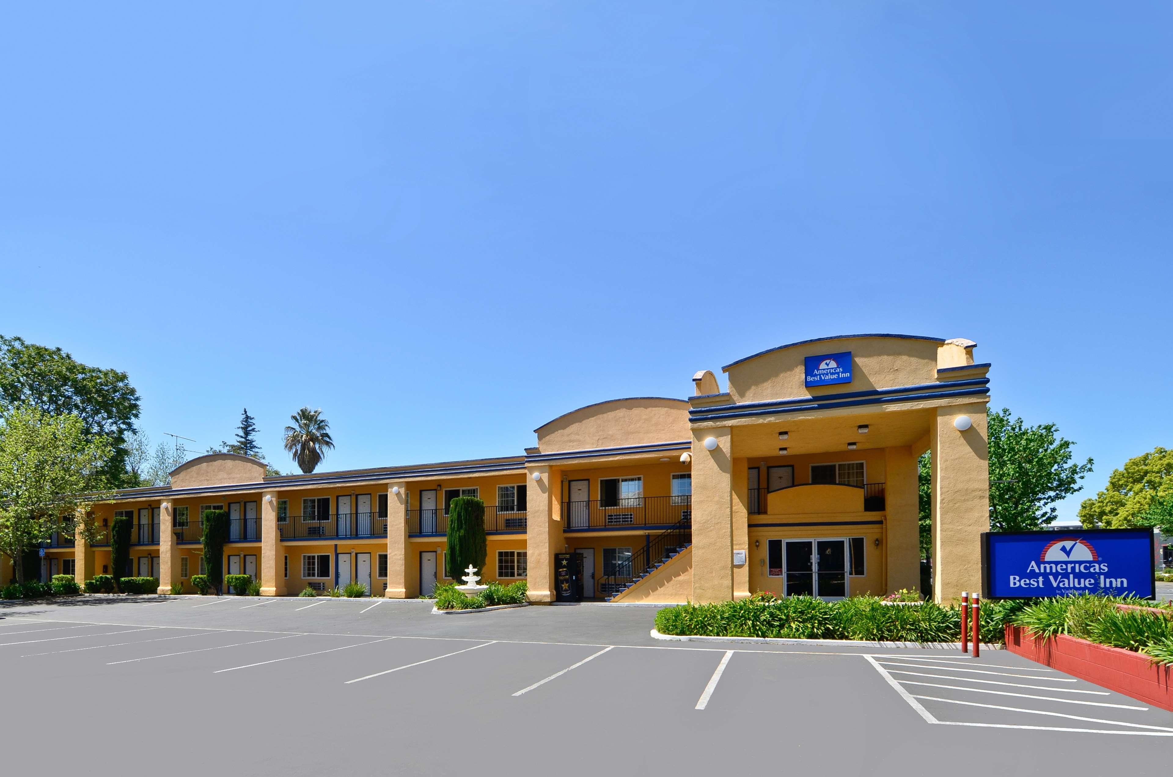 Americas Best Value Inn - Chico Dış mekan fotoğraf