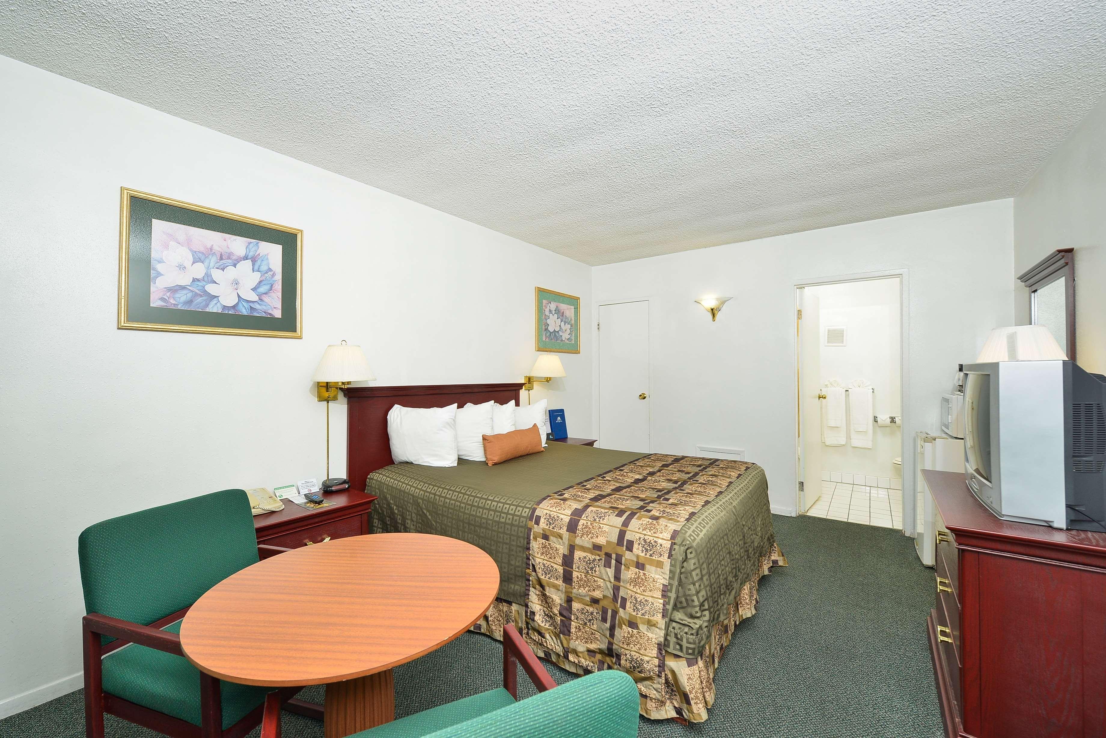 Americas Best Value Inn - Chico Dış mekan fotoğraf