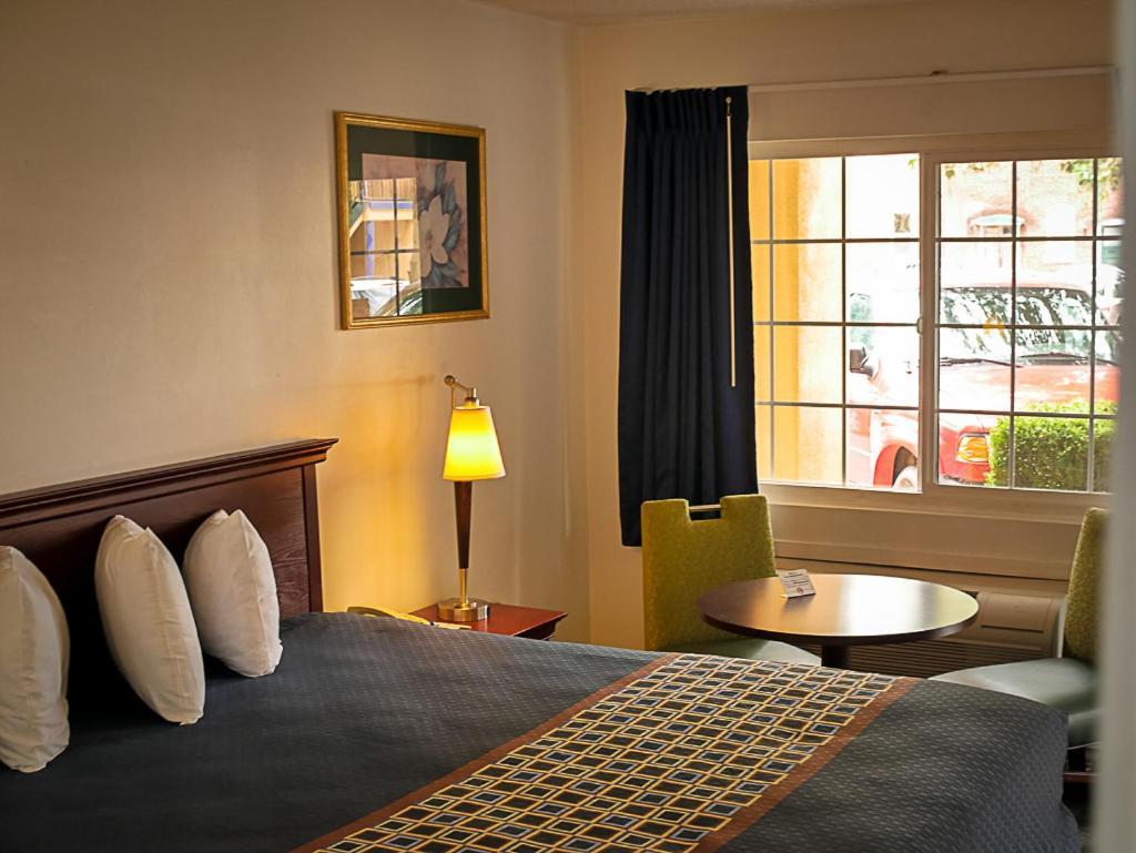 Americas Best Value Inn - Chico Dış mekan fotoğraf